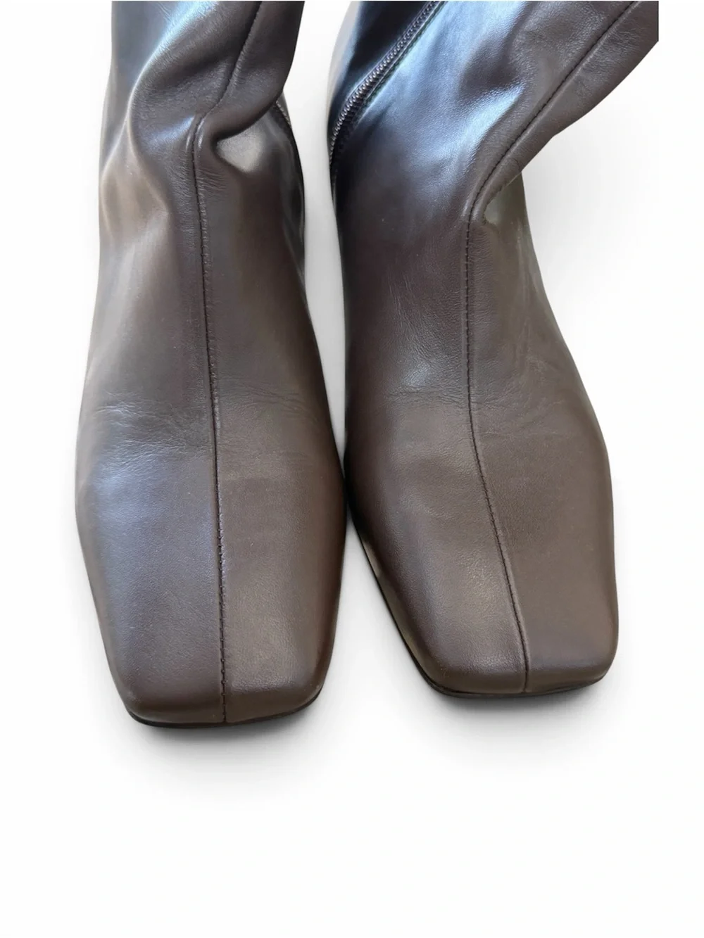 NWOT! Alohas Isobel Boots in Coffee Brown Leather